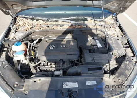 2014 Volkswagen Jetta 1.8T Se z USA, uszkodzony, nr VIN 3VWD17AJ0EM354472